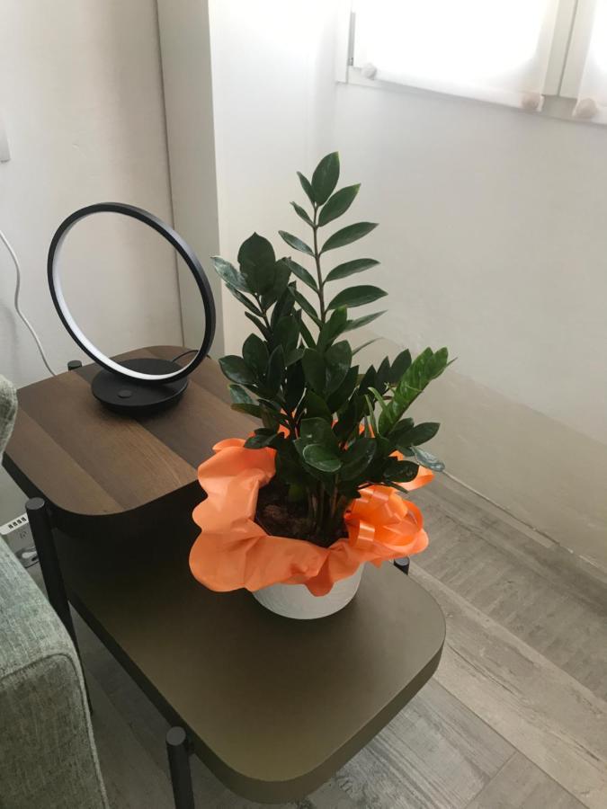 Appartement Studio 18 à Milan Extérieur photo